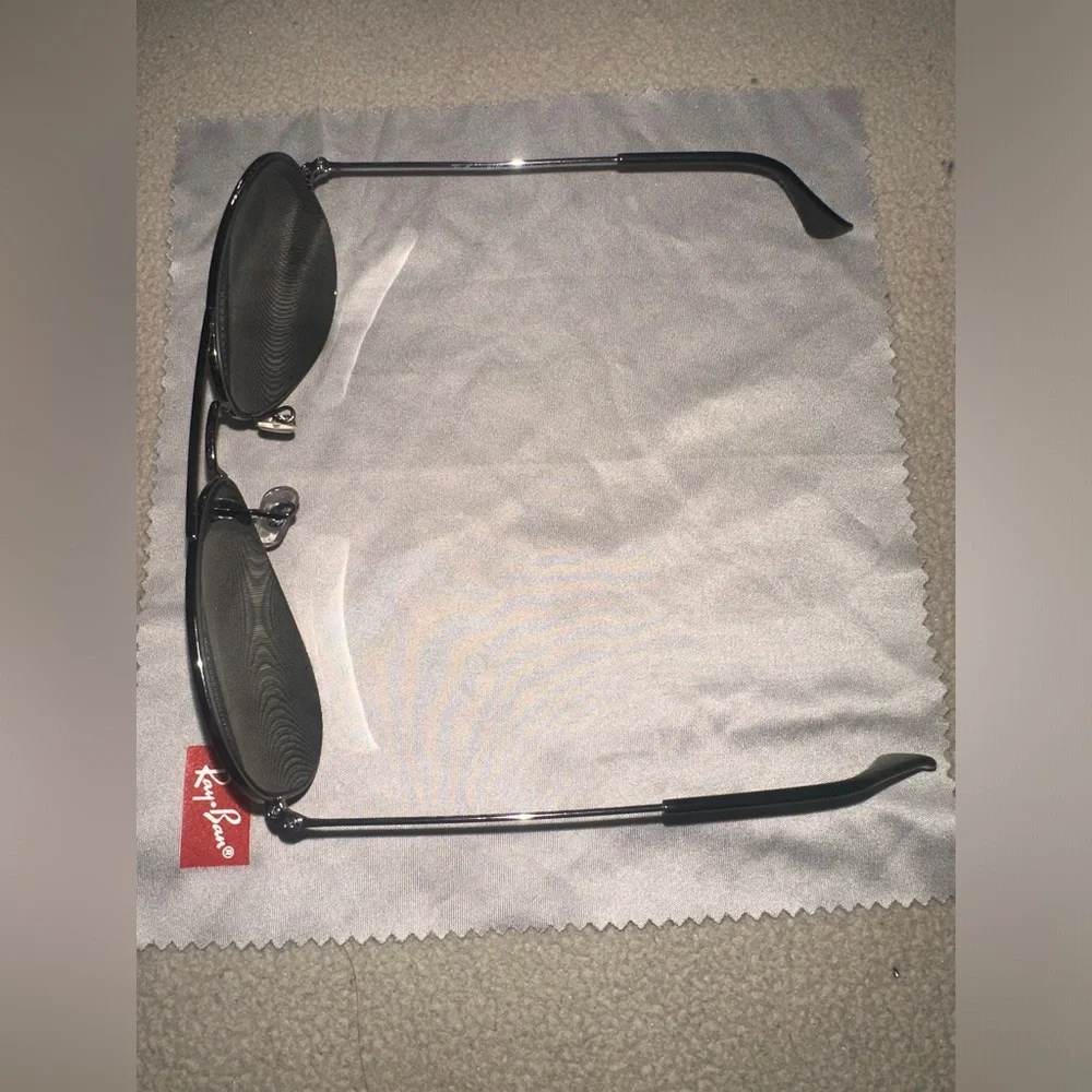 Ray bans - Picture 4 of 4